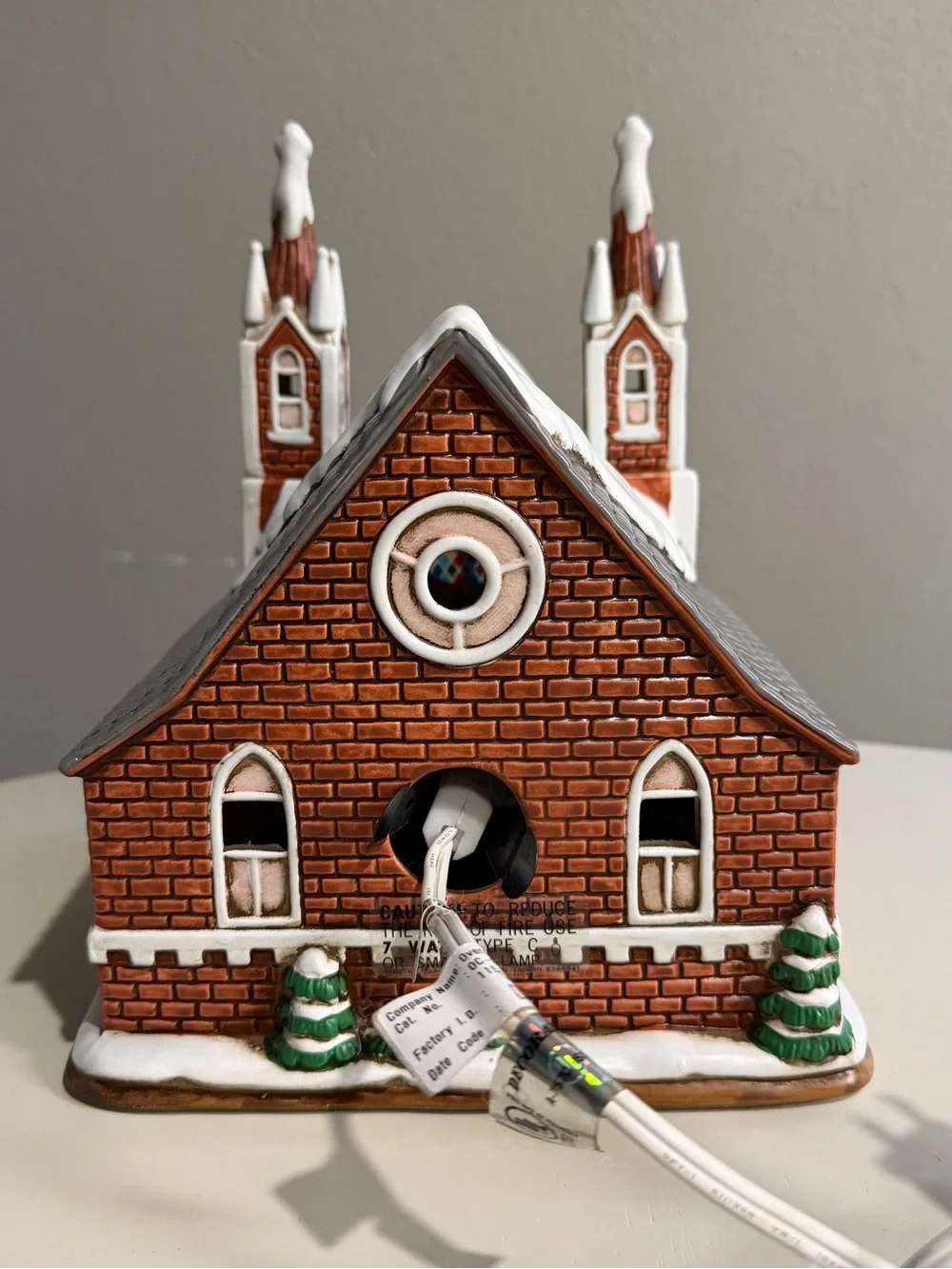 1993 Lefton St James Cathedral Lighted Colonial Village | 4066/5000 Limited Edit